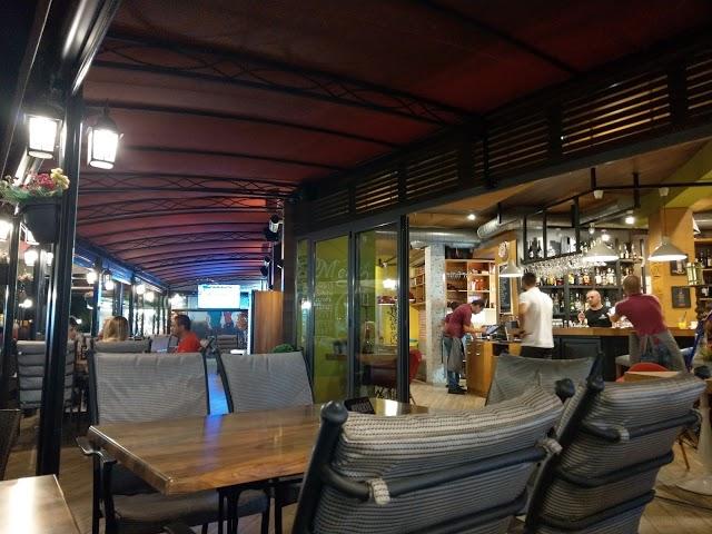 Zero BAR & GRILL